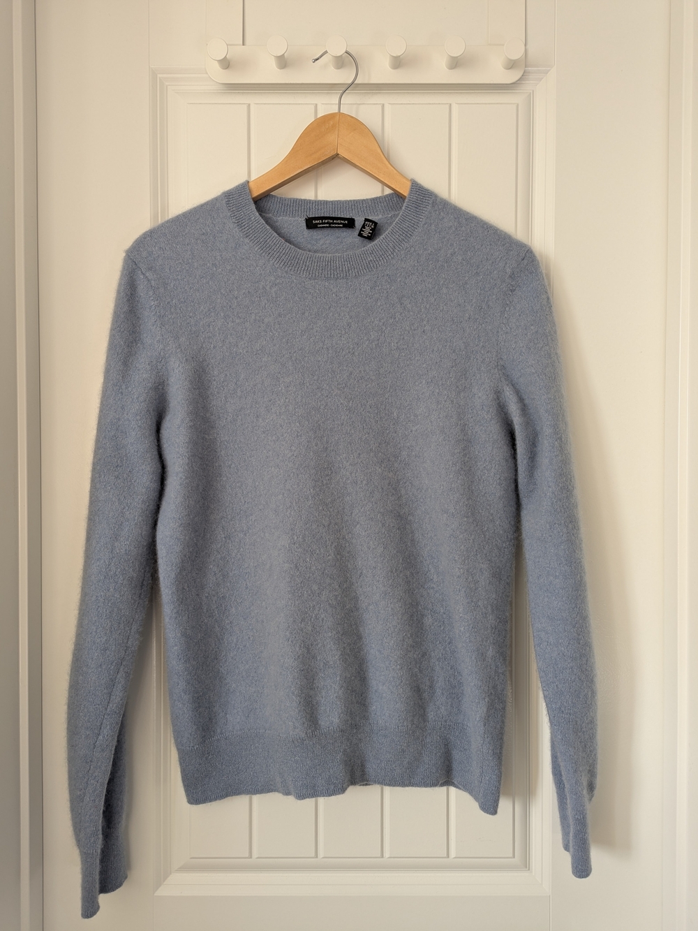 Club Monaco Men’s Pale Blue Crewneck Cashmere Sweater